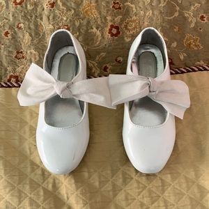 Kenneth Cole size 1.5 dress shoes